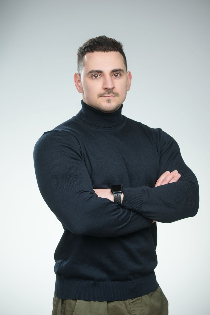 Maxim Kistanov